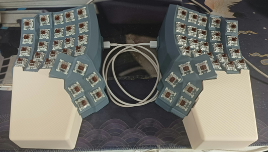 Dactyl the grey